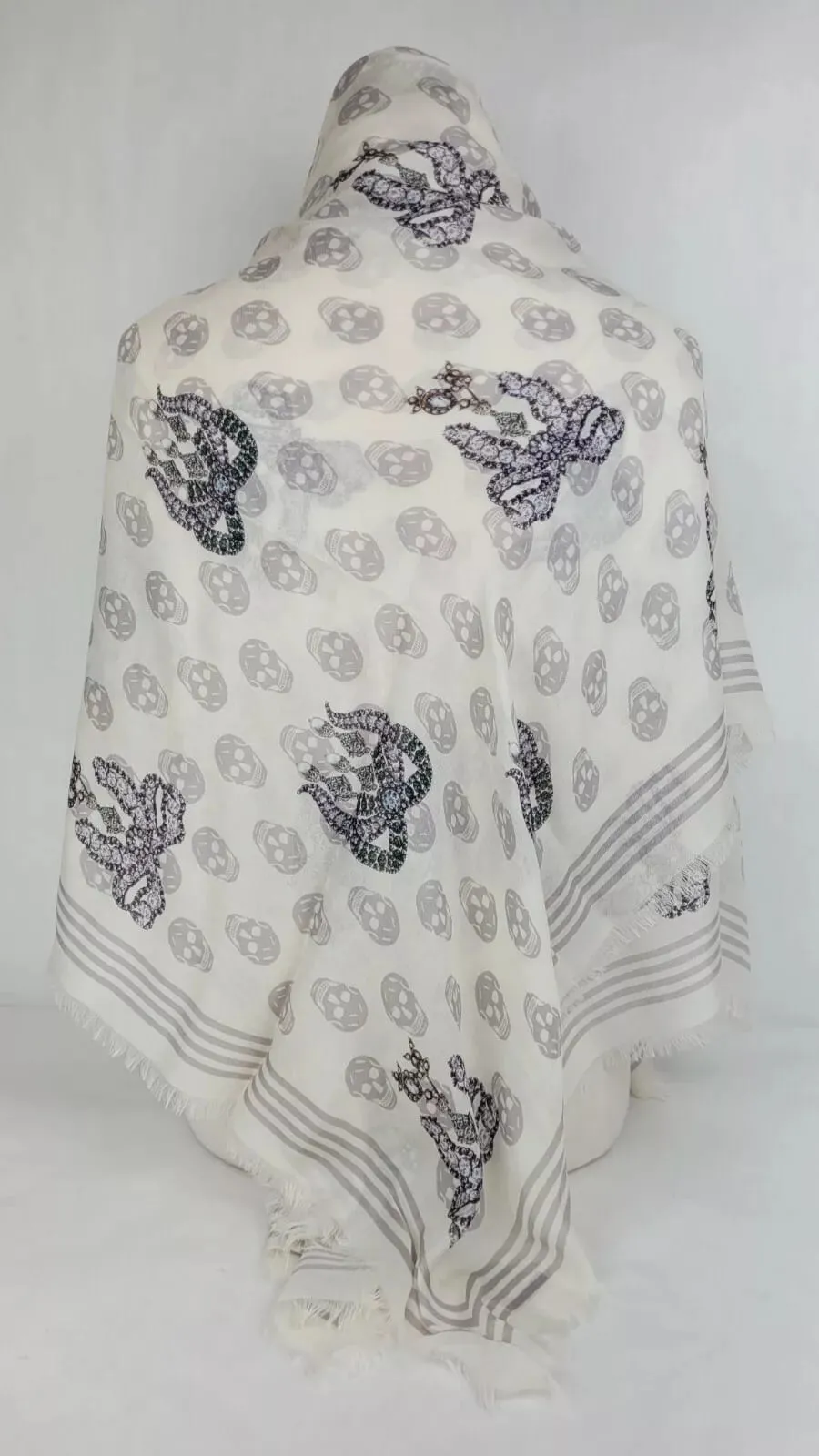 Alexander McQueen White Modal Skull/Crystal Ribbon Bow Print Scarf